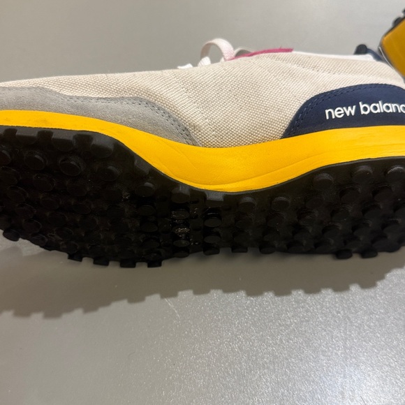 New BalanceDejounte Murray x 327 'Heat Up - Orange' - Picture 3 of 11